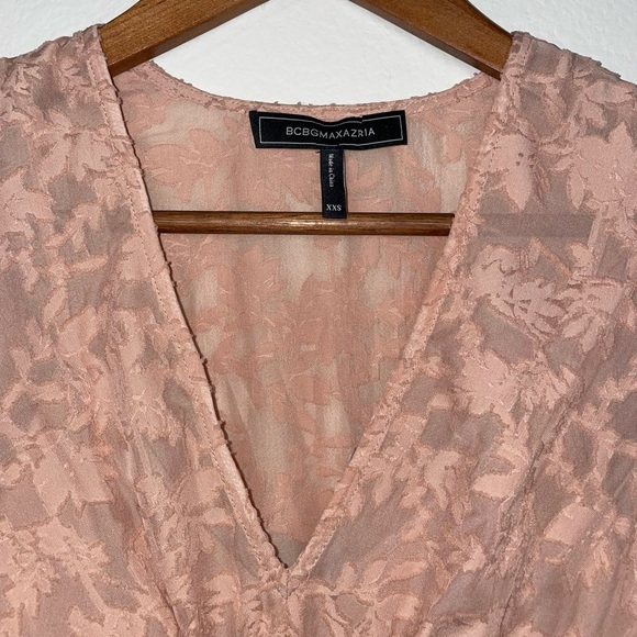 BCBGMAXAZRIA Womens V-neck Woven Floral Peasant Long Sleeve lined blouse Top EUC - Picture 7 of 16